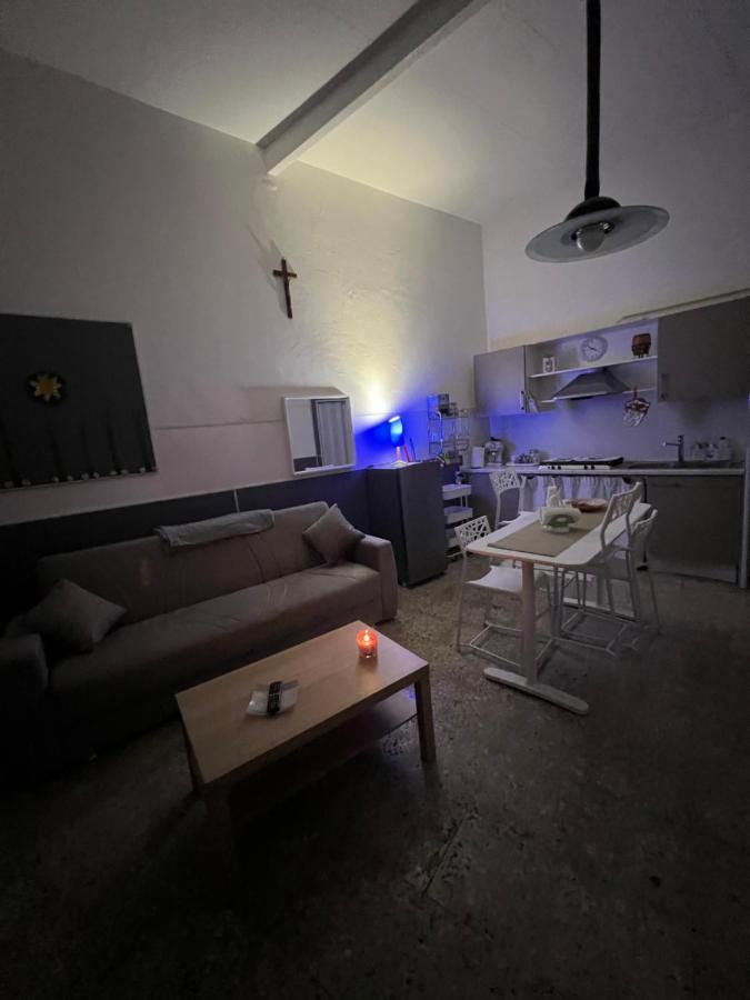 B&B Francesco Κατάνια Εξωτερικό φωτογραφία